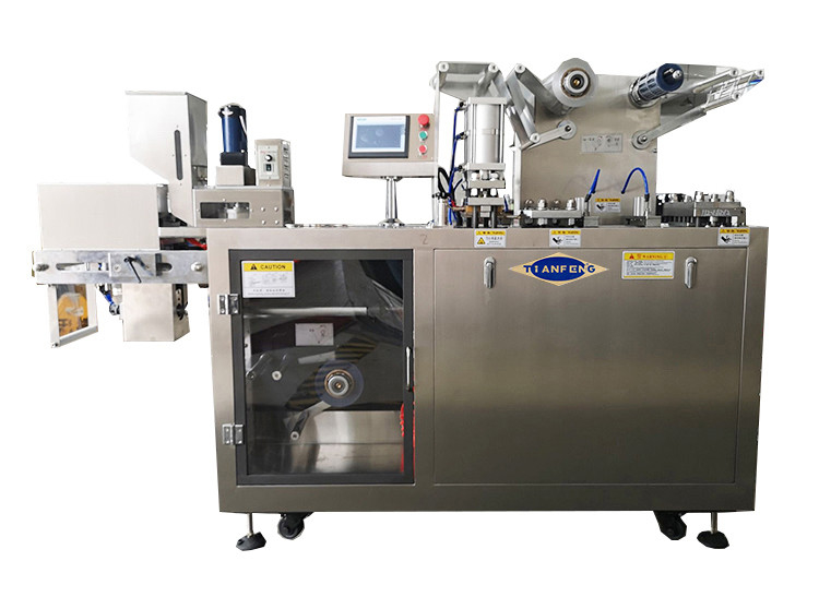 DPB150 Ss304の平らなタイプ アルミニウム プラスチックまめのパッキング機械PLCのタッチ画面