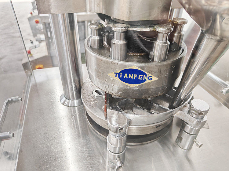 マックス 詰め込み深さ 15mm 薬剤錠剤生産ラインのためのローータリー錠剤プレスマシン