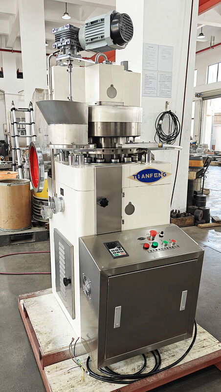 医薬品・栄養補助食品および化学分野における錠剤の大量生産に適したロータリー錠剤プレス機 ZP17B