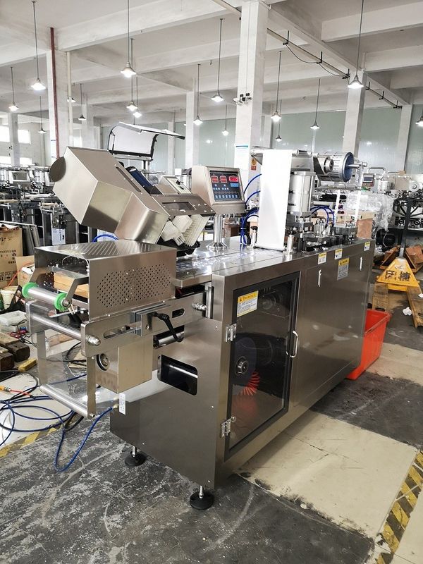 Alu AluのまめのAlu平らなポリ塩化ビニールは包装機械装置に水ぶくれが生じる